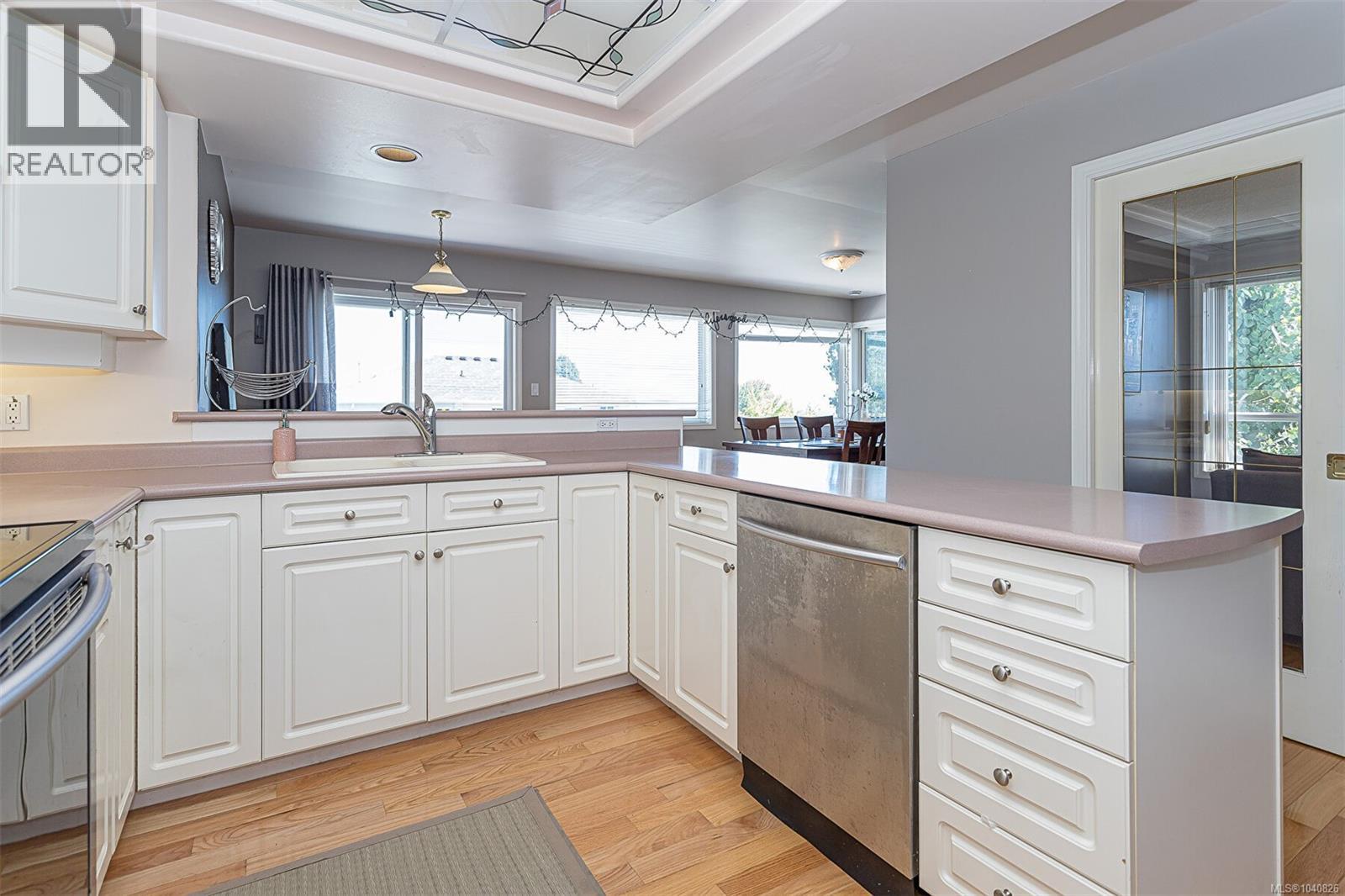 6130 Janelle Pl, Nanaimo, British Columbia  V9V 1M7 - Photo 11 - 1040826