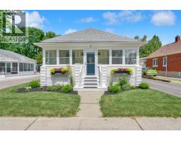 17 Lowe STREET, Chatham, Ontario