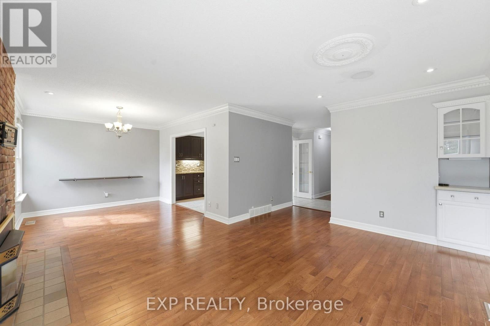 956 Gold Crescent, Ottawa, Ontario  K2B 8C5 - Photo 9 - X13465826