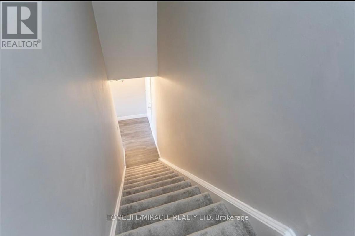 12 - 15 Albright Road, Hamilton, Ontario  L8K 5J2 - Photo 14 - X13159260