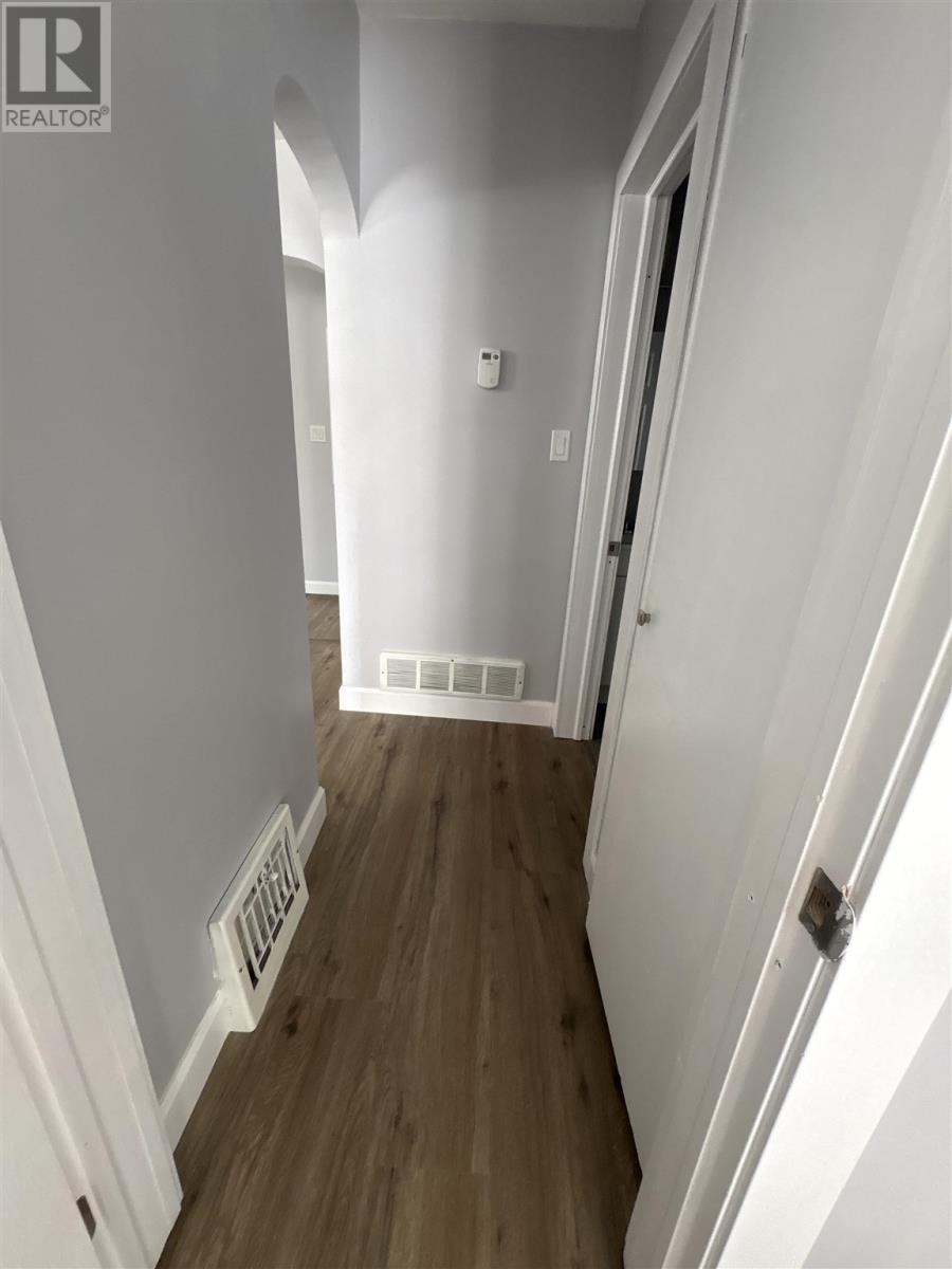 216 Wellington St, Sault Ste. Marie, Ontario  P6A 2L5 - Photo 14 - SM261515