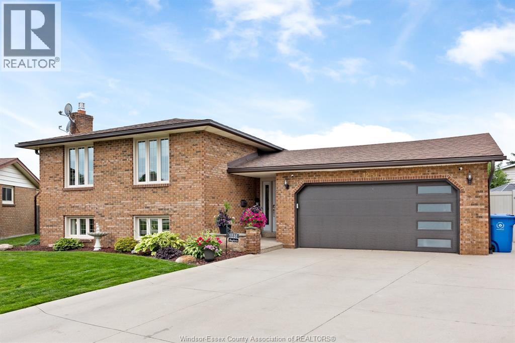 1251 Huntwick PLACE, LaSalle, Ontario