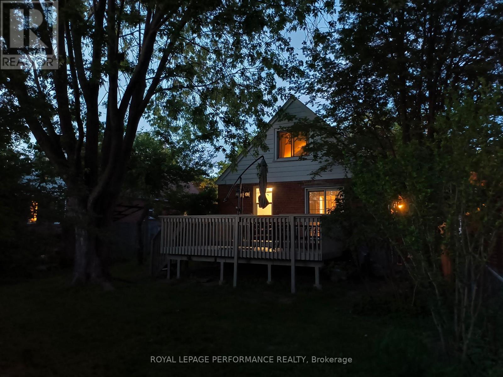 10 Faulkland Road, Toronto, Ontario  M1L 3S3 - Photo 36 - E13435594