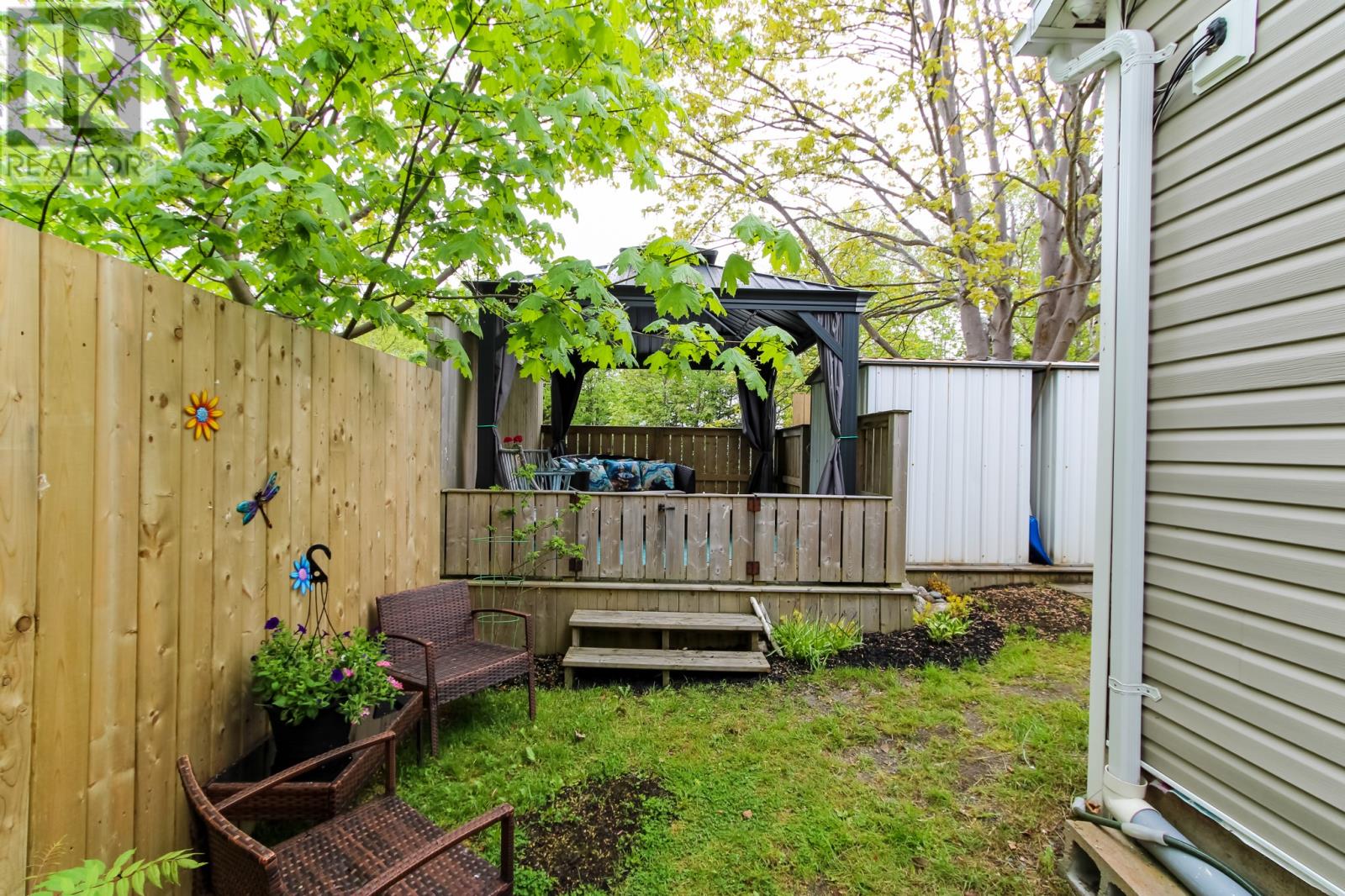 Photo 31