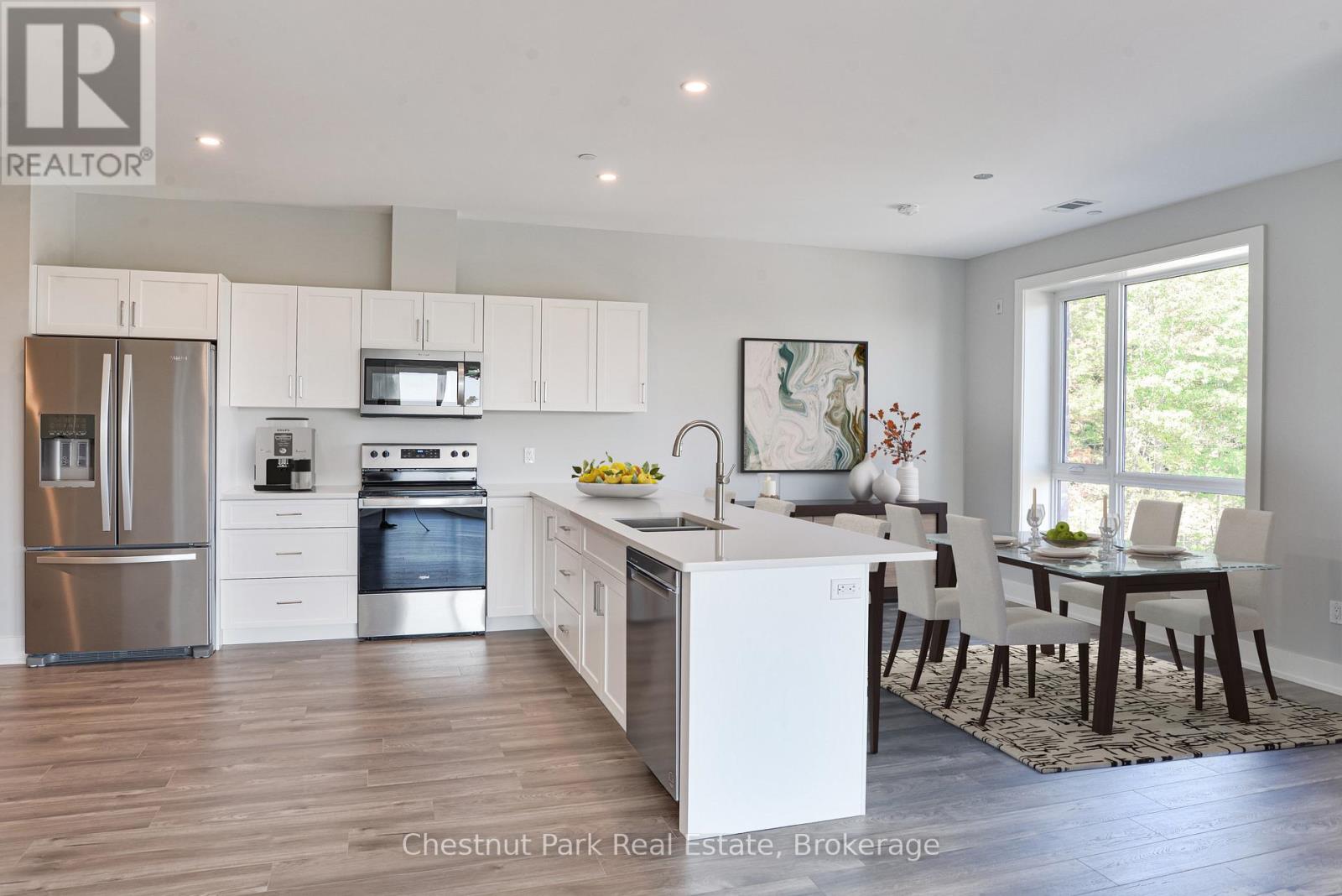 202 - 20 Campus Trail, Huntsville (Chaffey), Ontario P1H 0K2 - Photo 2 - X13465804