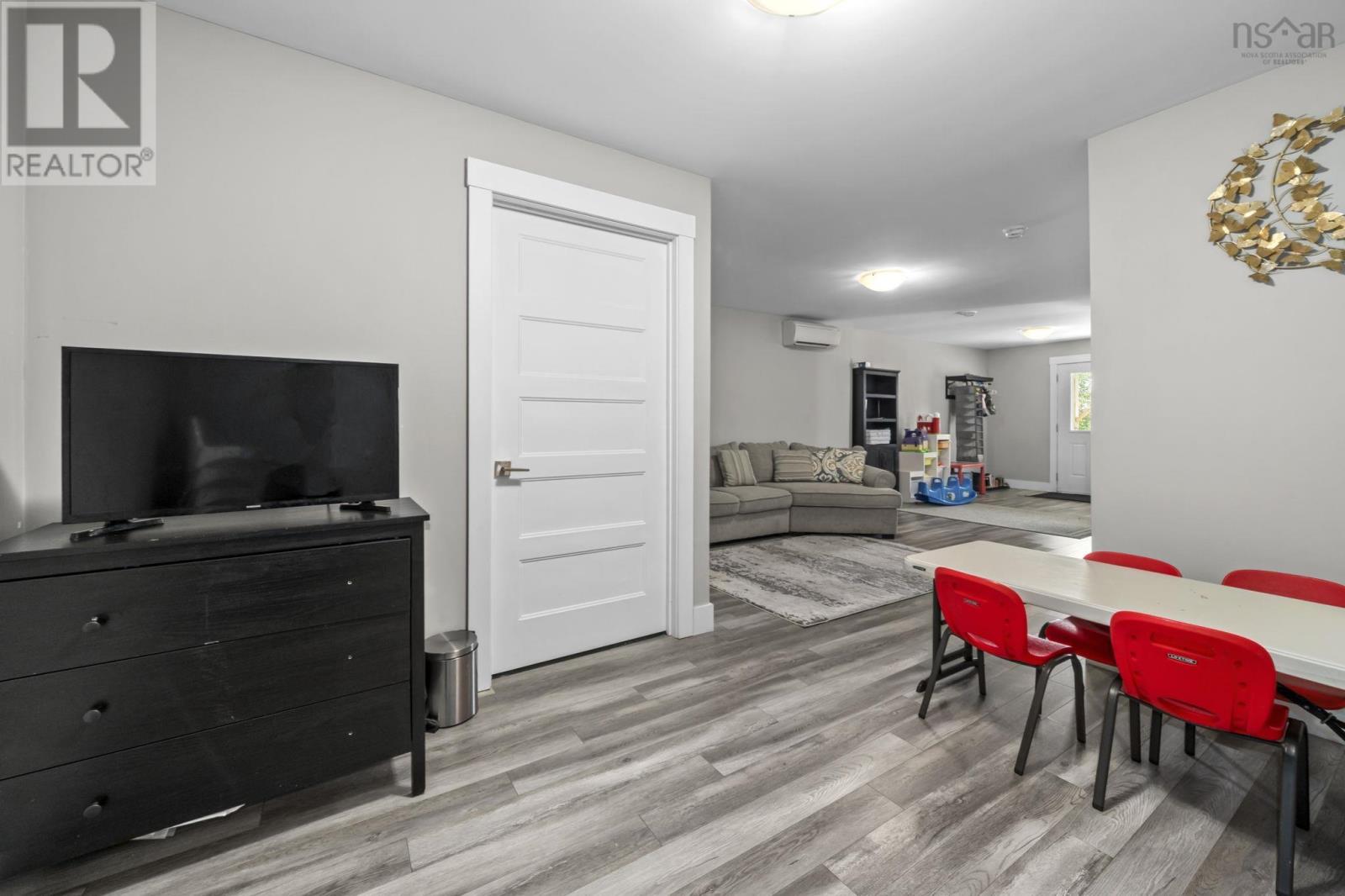 42 Sam Crescent, Elmsdale, Nova Scotia  B2S 0B6 - Photo 38 - 202614953
