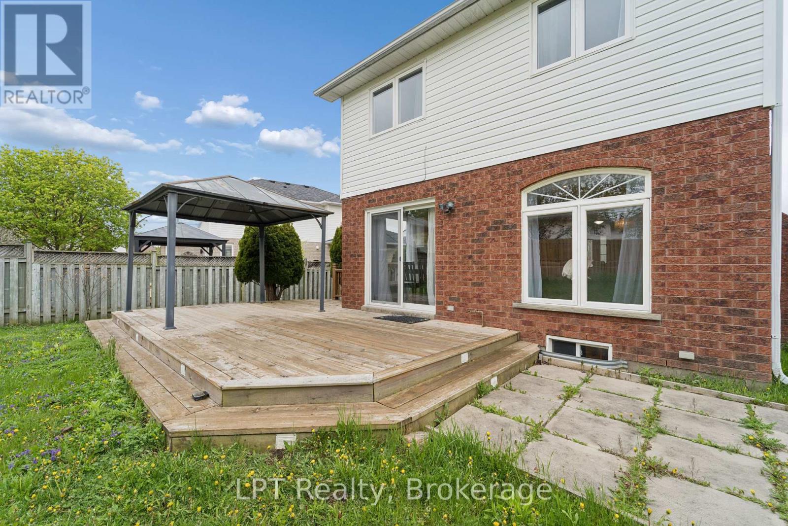 367 Concordia Court, Oshawa, Ontario  L1G 8C3 - Photo 40 - E13127488