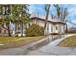 36 CAROLINE STREET, Kawartha Lakes, Ontario