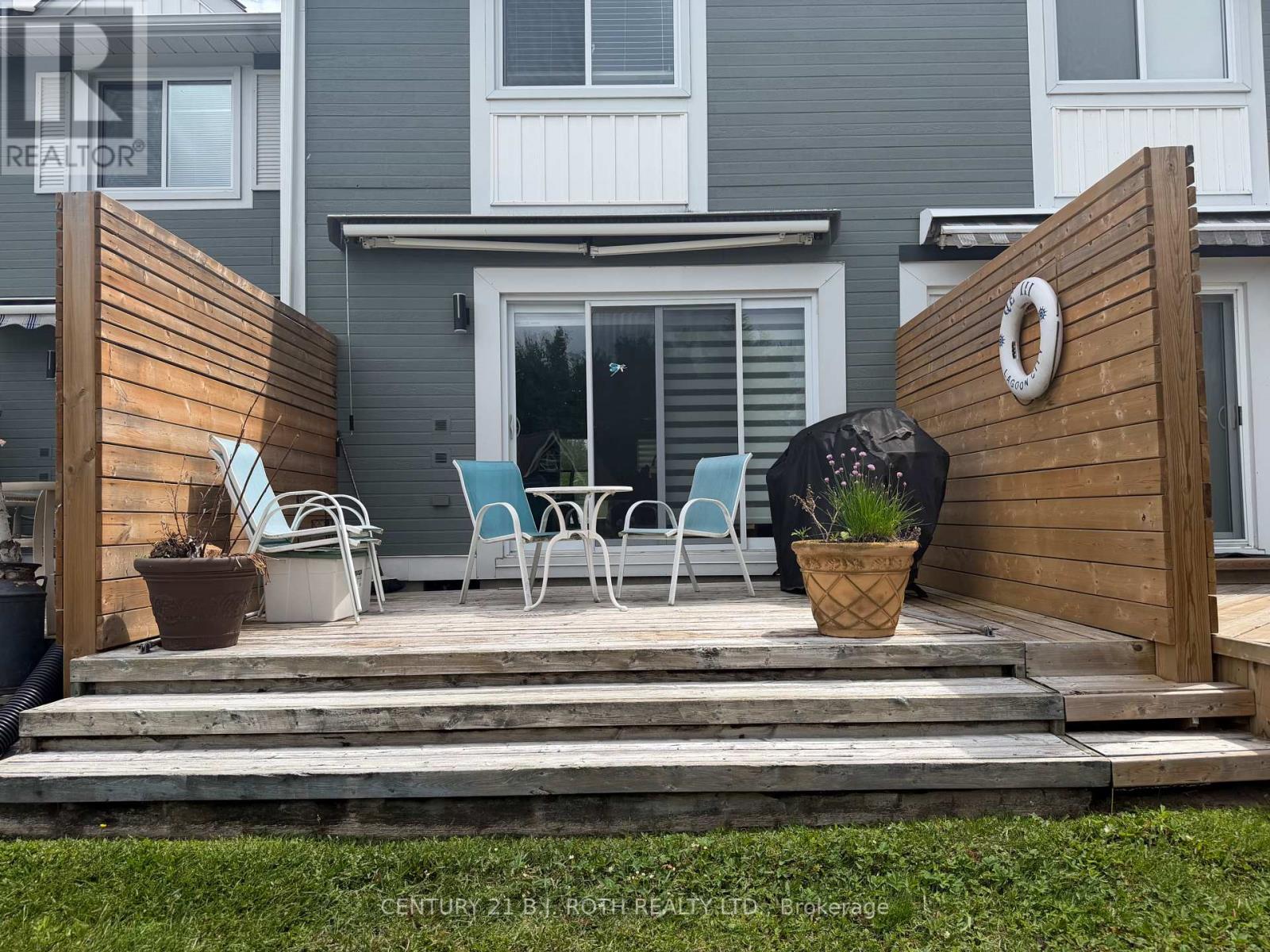 2 - 2 Laguna Parkway, Ramara, Ontario  L0K 1B0 - Photo 2 - S13465740