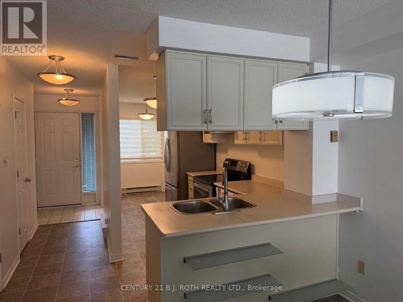 2 - 2 Laguna Parkway, Ramara, Ontario  L0K 1B0 - Photo 4 - S13465740
