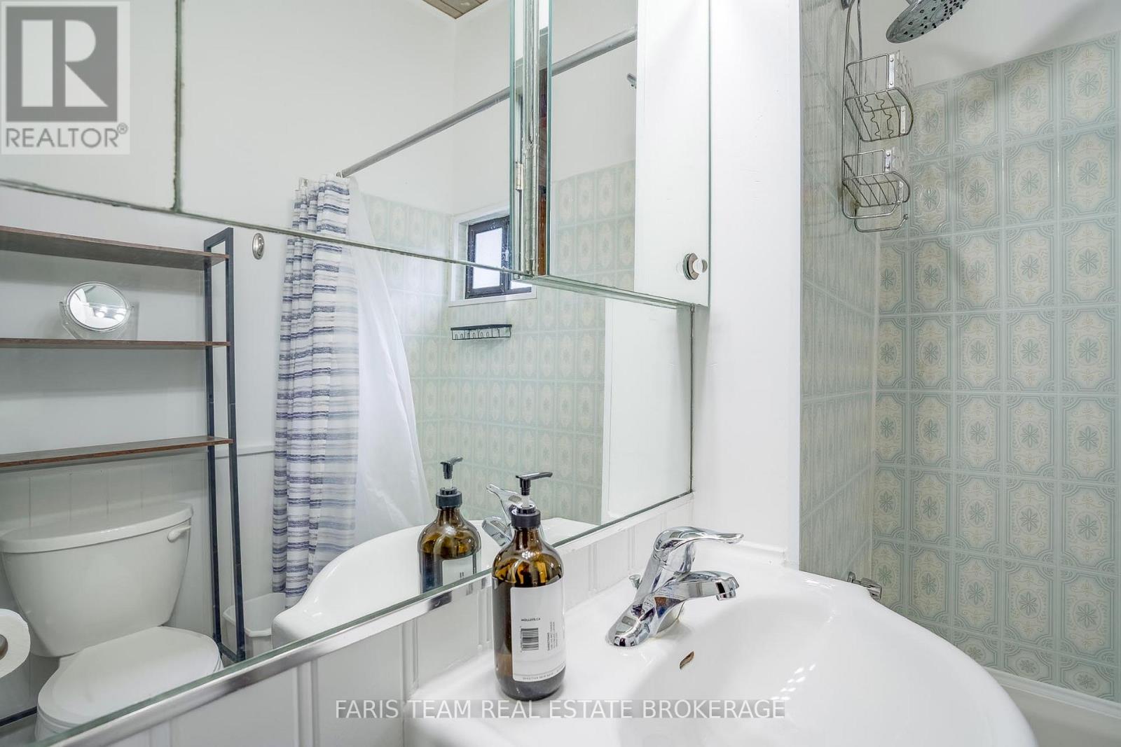 34 Quesnelle Drive, Tiny, Ontario  L9M 0N3 - Photo 24 - S13465762