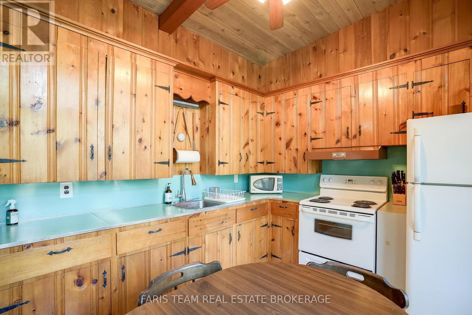 34 Quesnelle Drive, Tiny, Ontario  L9M 0N3 - Photo 9 - S13465762