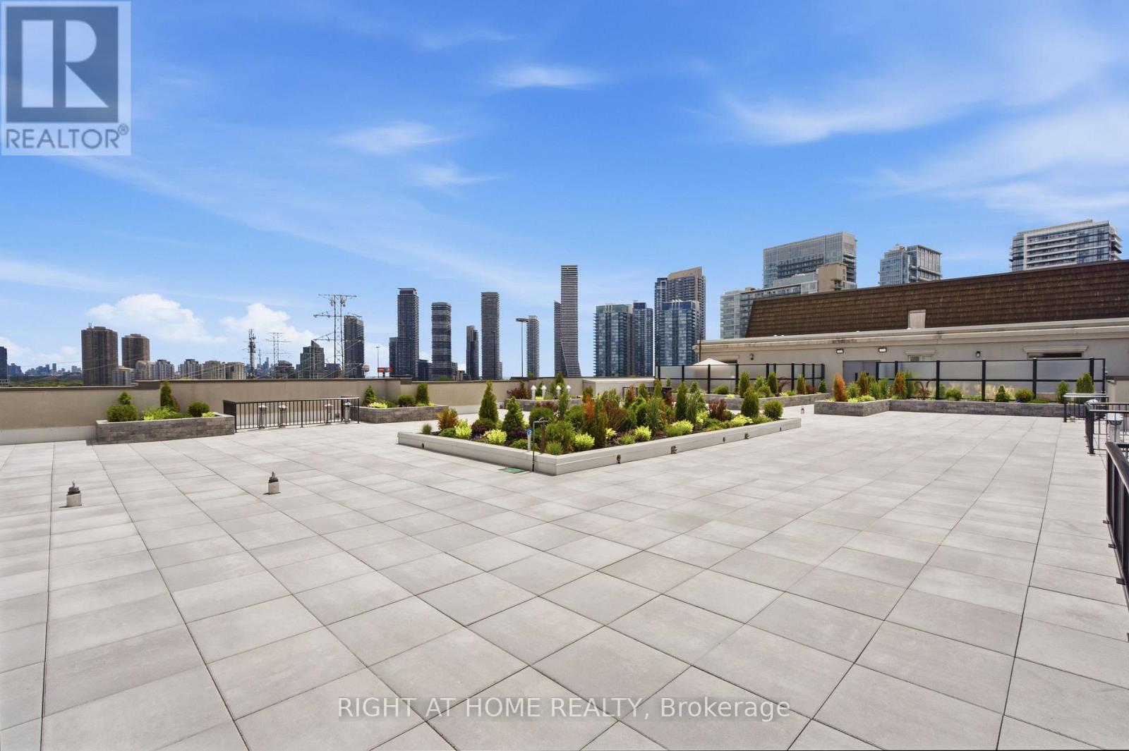 117 - 245 Dalesford Road, Toronto, Ontario  M8Y 4H7 - Photo 13 - W13465744
