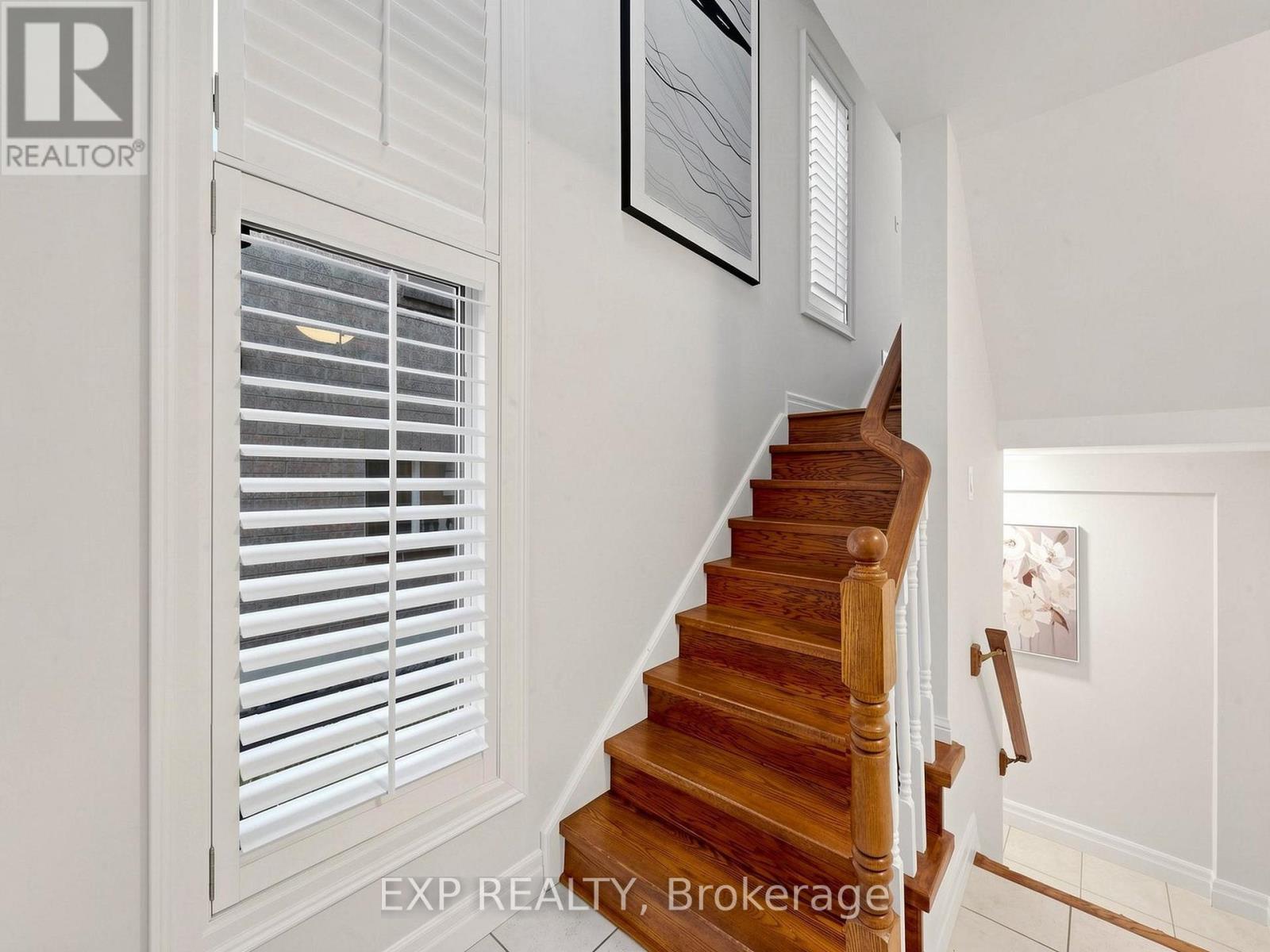 3489 Warley Court, Mississauga, Ontario  L5B 4C6 - Photo 16 - W13465792