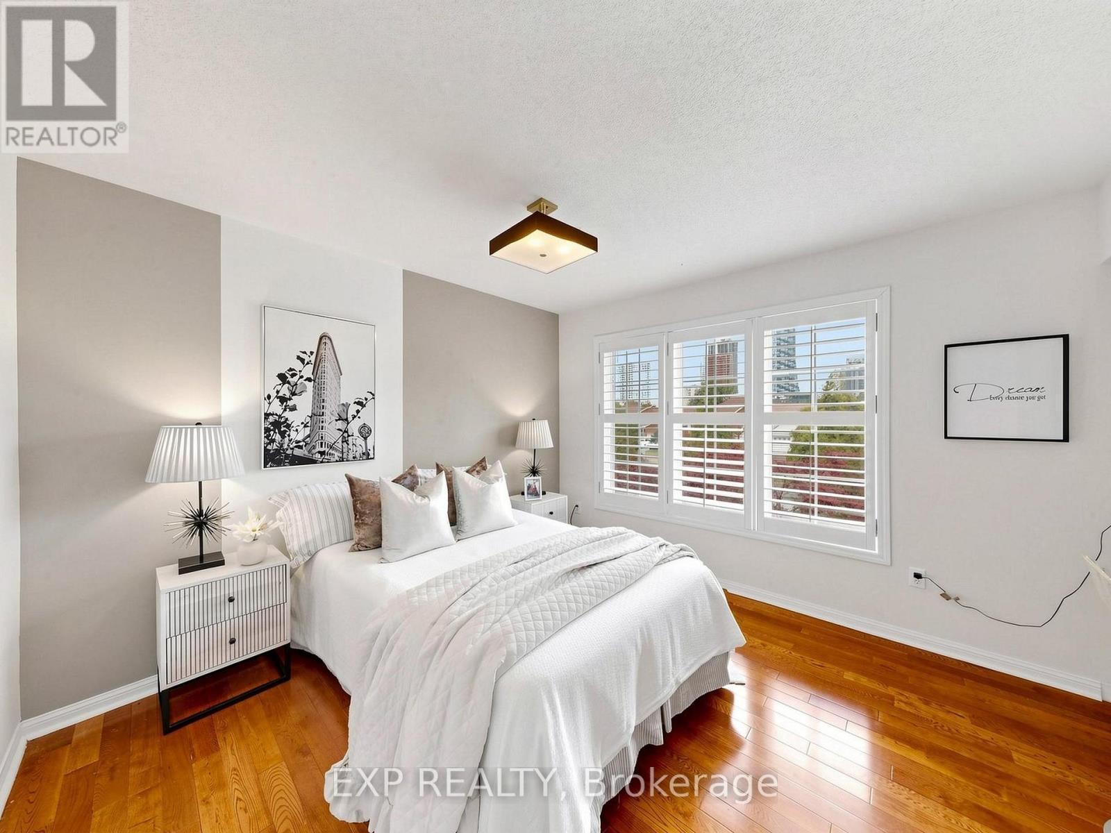 3489 Warley Court, Mississauga, Ontario  L5B 4C6 - Photo 26 - W13465792
