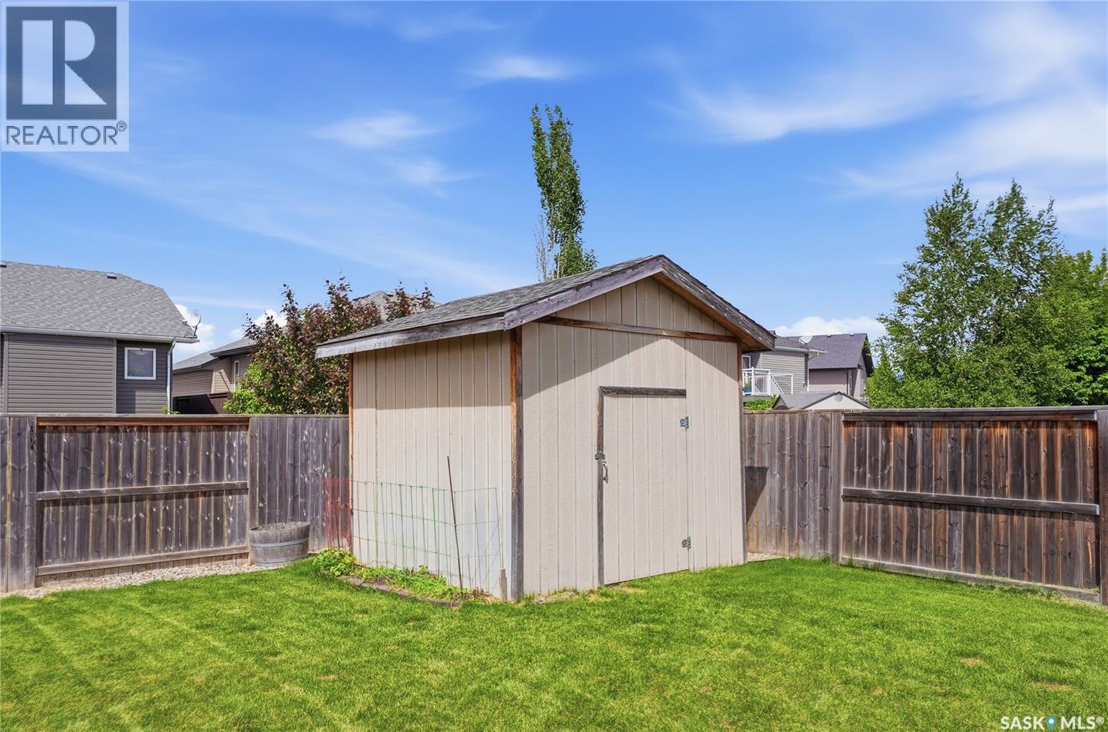 620 6th Avenue S, Martensville, Saskatchewan  S0K 0A2 - Photo 48 - SK039855