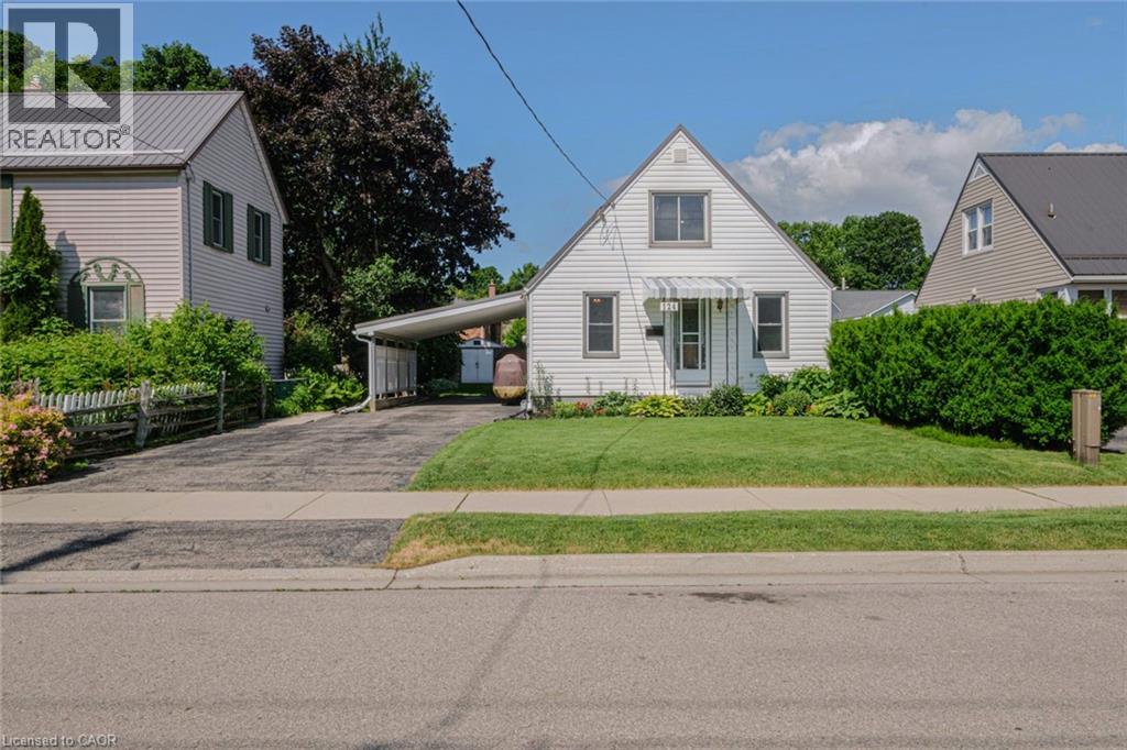 124 ORCHARD Avenue, simcoe, Ontario