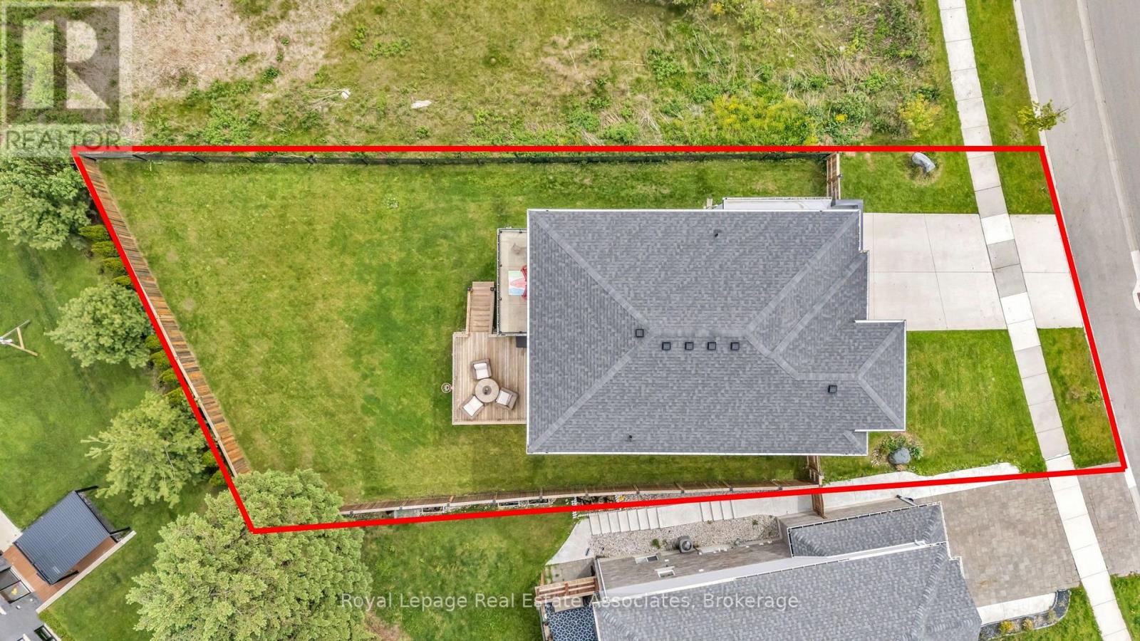 2433 Tokala Trail, London North, Ontario N6G 0V6 - Photo 2 - X13418880