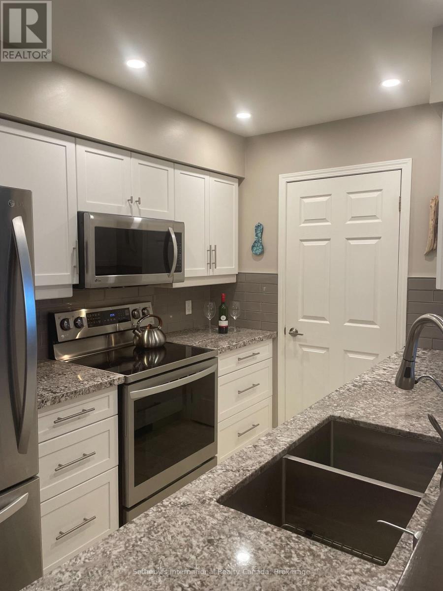 692 Johnston Park Avenue, Collingwood, Ontario  L9Y 5C7 - Photo 2 - S13465854