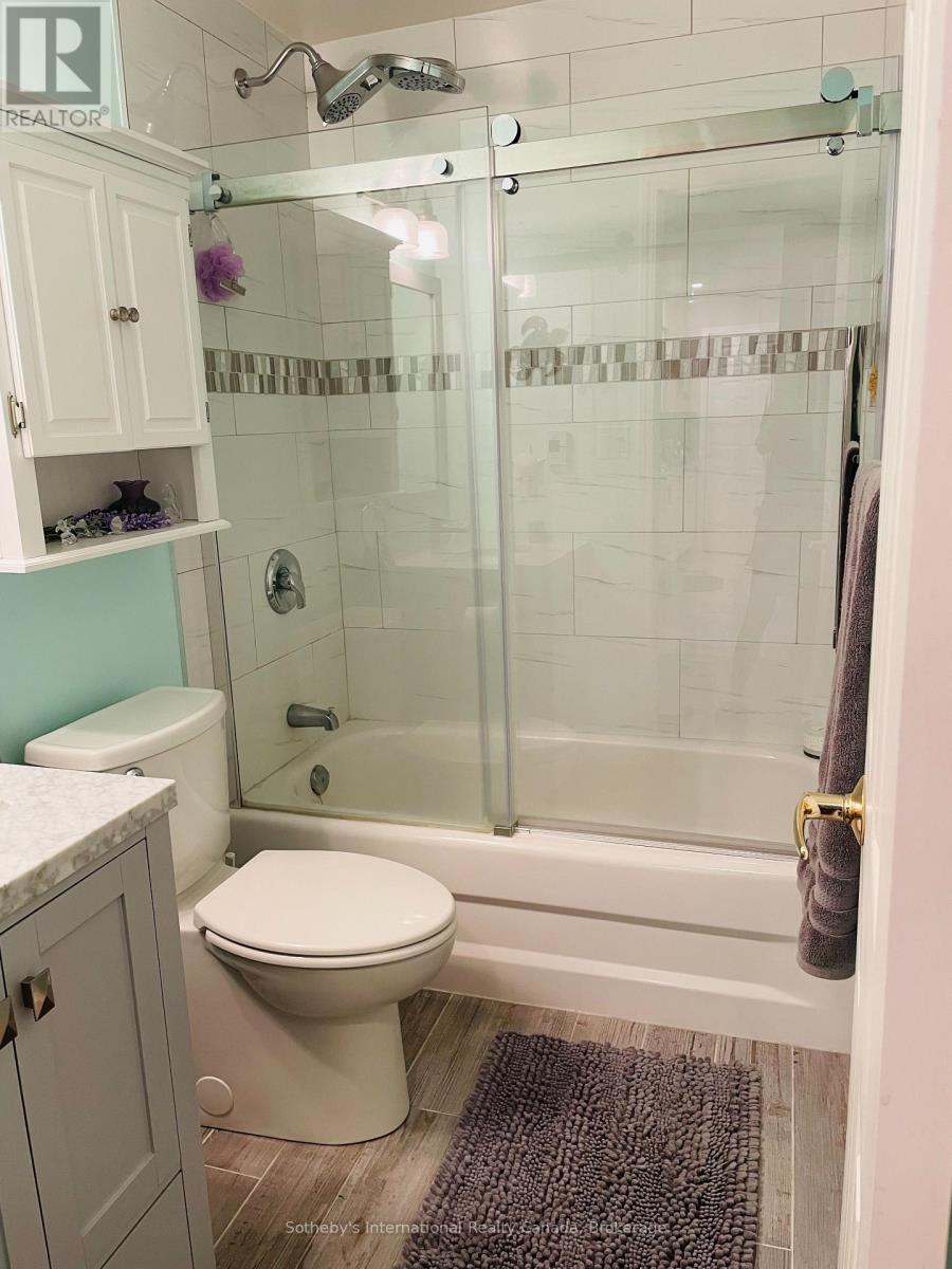 692 Johnston Park Avenue, Collingwood, Ontario  L9Y 5C7 - Photo 8 - S13465854