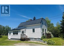 189 Willow Street, Parrsboro, Nova Scotia