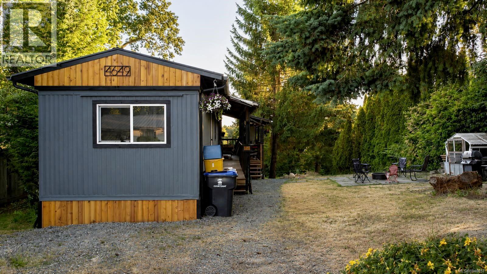 4649 McQuillan Rd, Courtenay, British Columbia