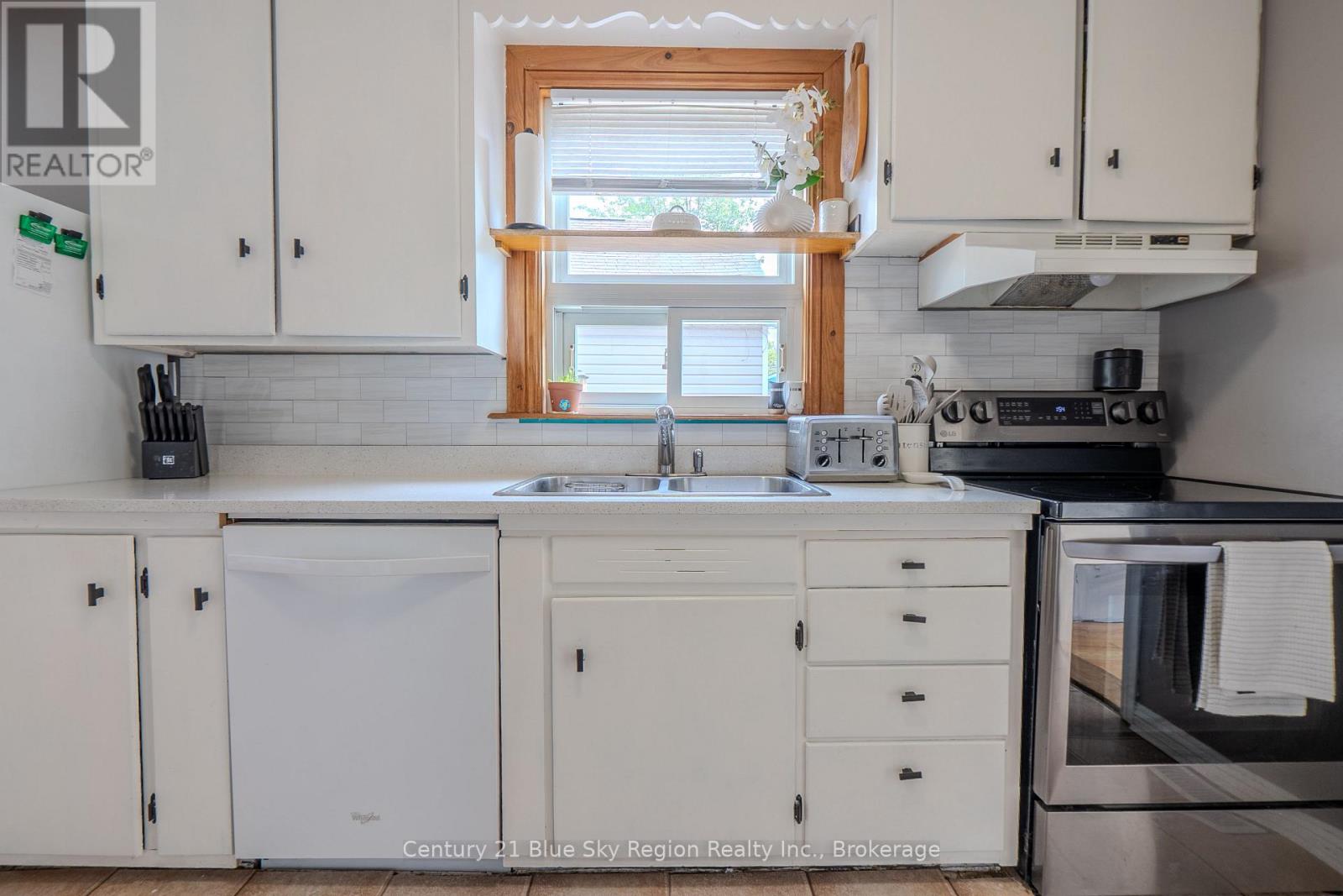 773 Worthington Street E, North Bay, Ontario  P1B 1J1 - Photo 17 - X13465912