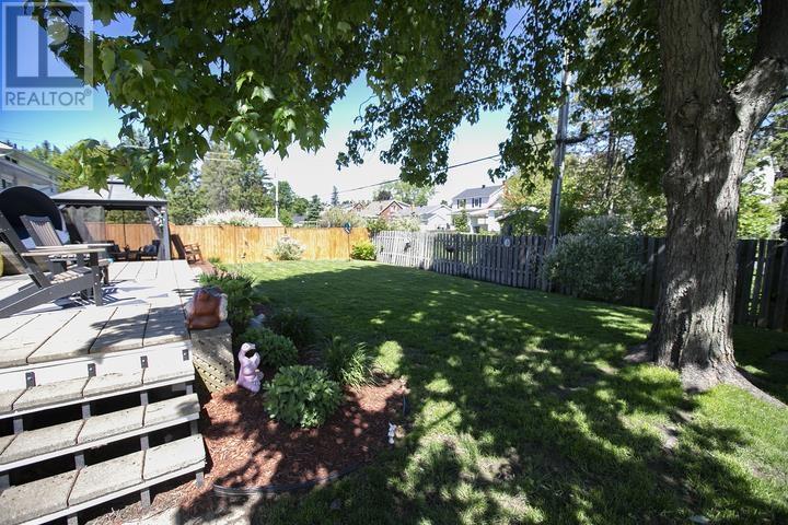 79 Parkdale Dr, Sault Ste. Marie, Ontario  P6A 4C7 - Photo 10 - SM261494