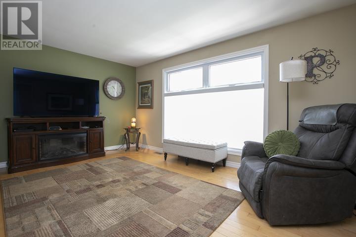 79 Parkdale Dr, Sault Ste. Marie, Ontario  P6A 4C7 - Photo 14 - SM261494