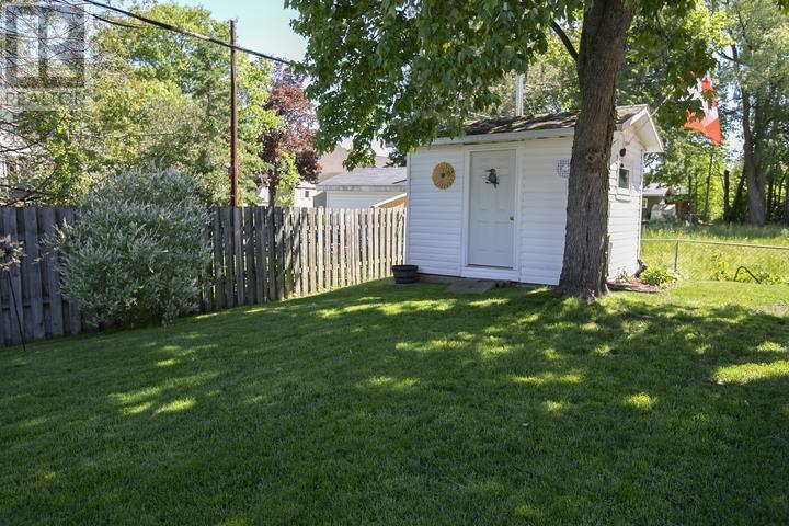 79 Parkdale Dr, Sault Ste. Marie, Ontario  P6A 4C7 - Photo 8 - SM261494