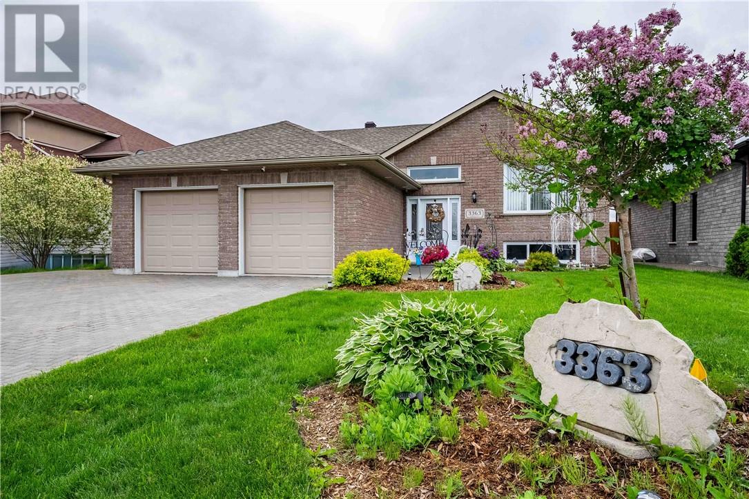 3363 Edna Street, Chelmsford, Ontario  P0M 1L0 - Photo 2 - 2128665