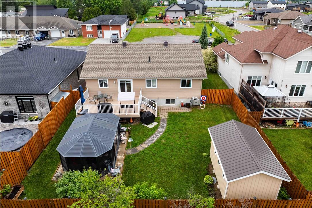 3363 Edna Street, Chelmsford, Ontario  P0M 1L0 - Photo 46 - 2128665