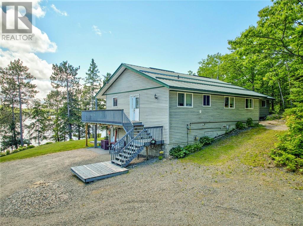 1933 Bushy Bay, Wahnapitae, Ontario  P0M 3C0 - Photo 11 - 2128648
