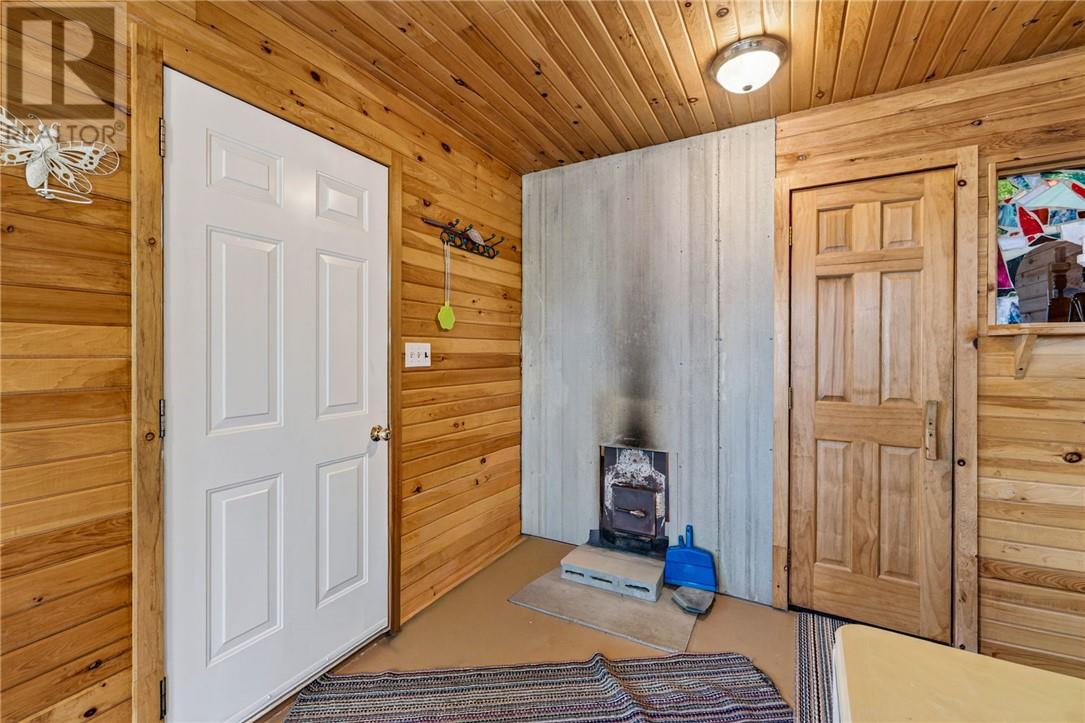 1933 Bushy Bay, Wahnapitae, Ontario  P0M 3C0 - Photo 69 - 2128648