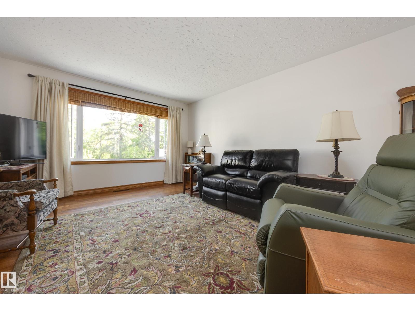 7216 103 Av NW, Edmonton, Alberta  T6A 0V1 - Photo 6 - E4494589