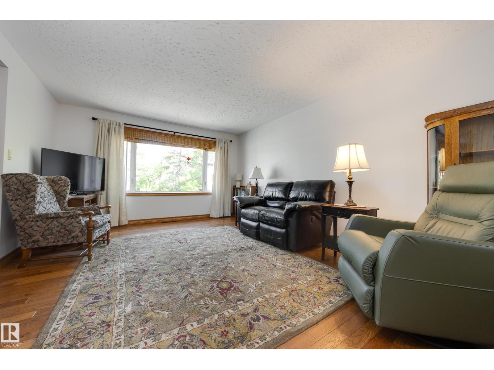 7216 103 Av NW, Edmonton, Alberta  T6A 0V1 - Photo 9 - E4494589