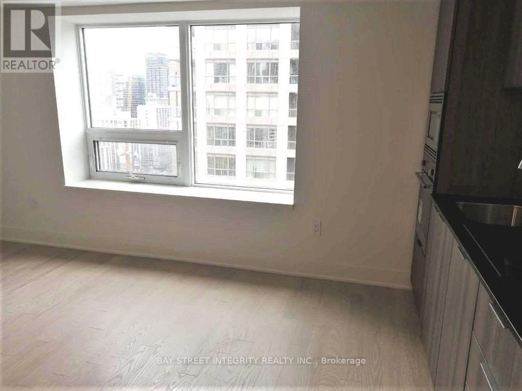 2206 - 955 Bay Street, Toronto, Ontario  M5S 2A2 - Photo 16 - C13465874