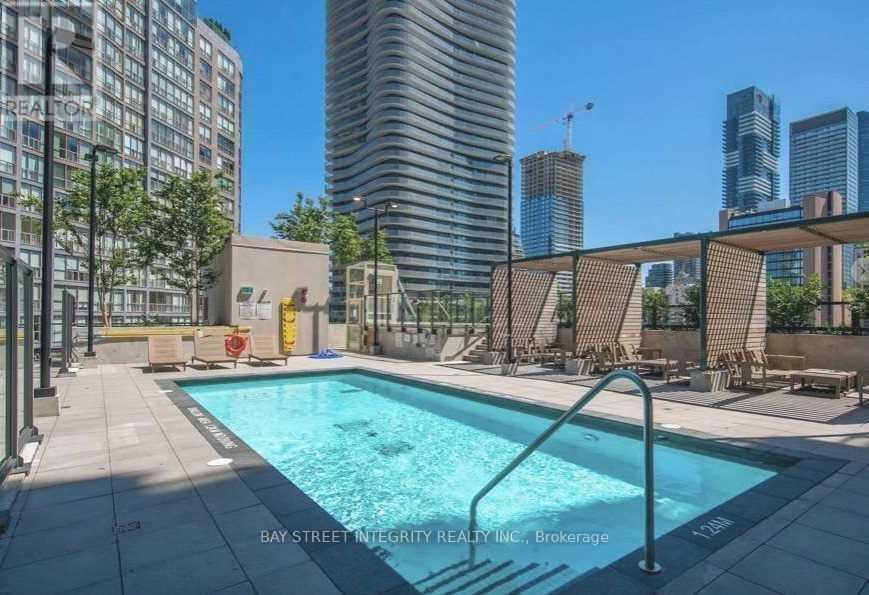 2206 - 955 Bay Street, Toronto, Ontario  M5S 2A2 - Photo 17 - C13465874