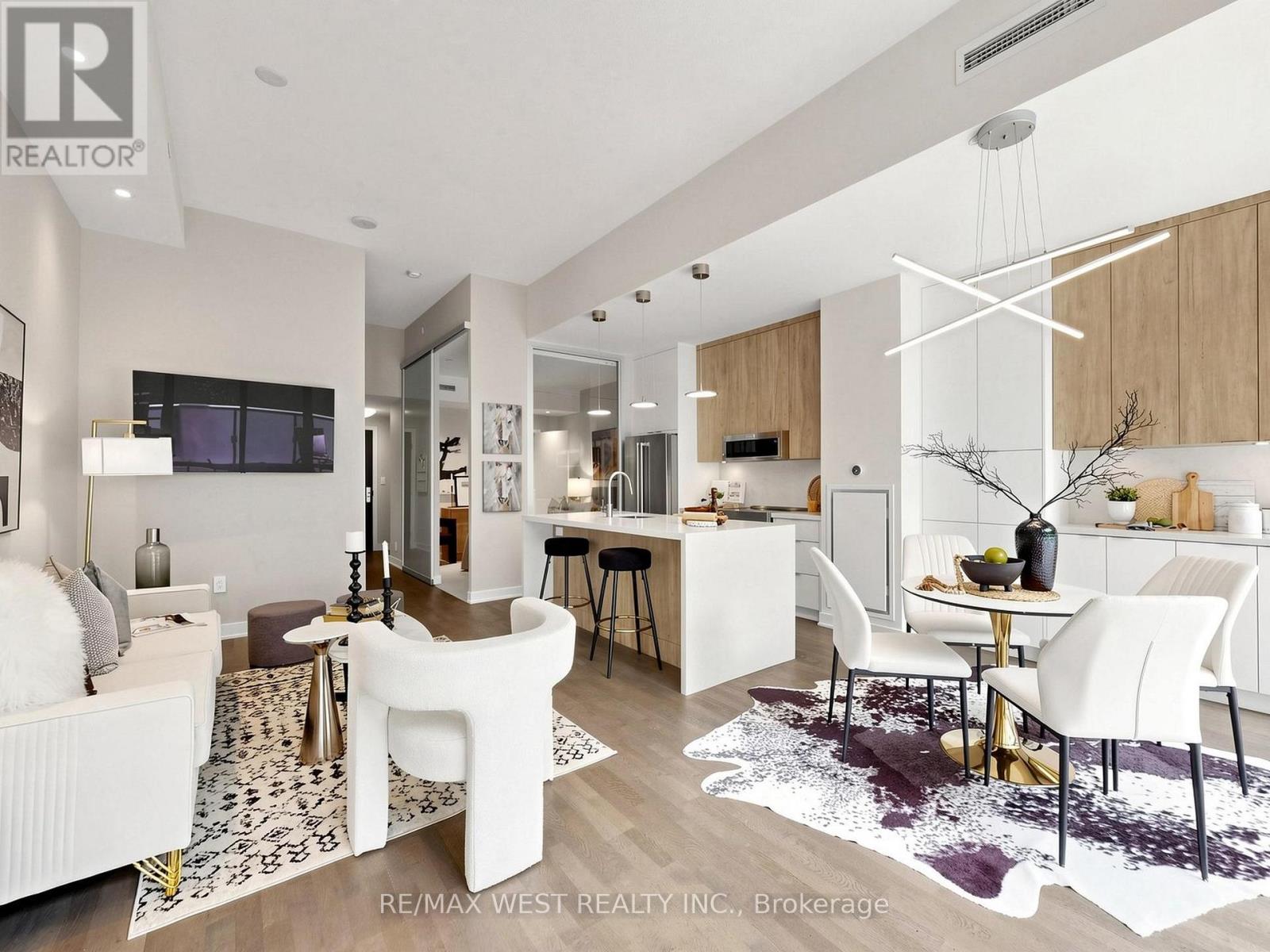314 - 1815 Yonge Street, Toronto, Ontario  M4T 2A4 - Photo 2 - C13465970