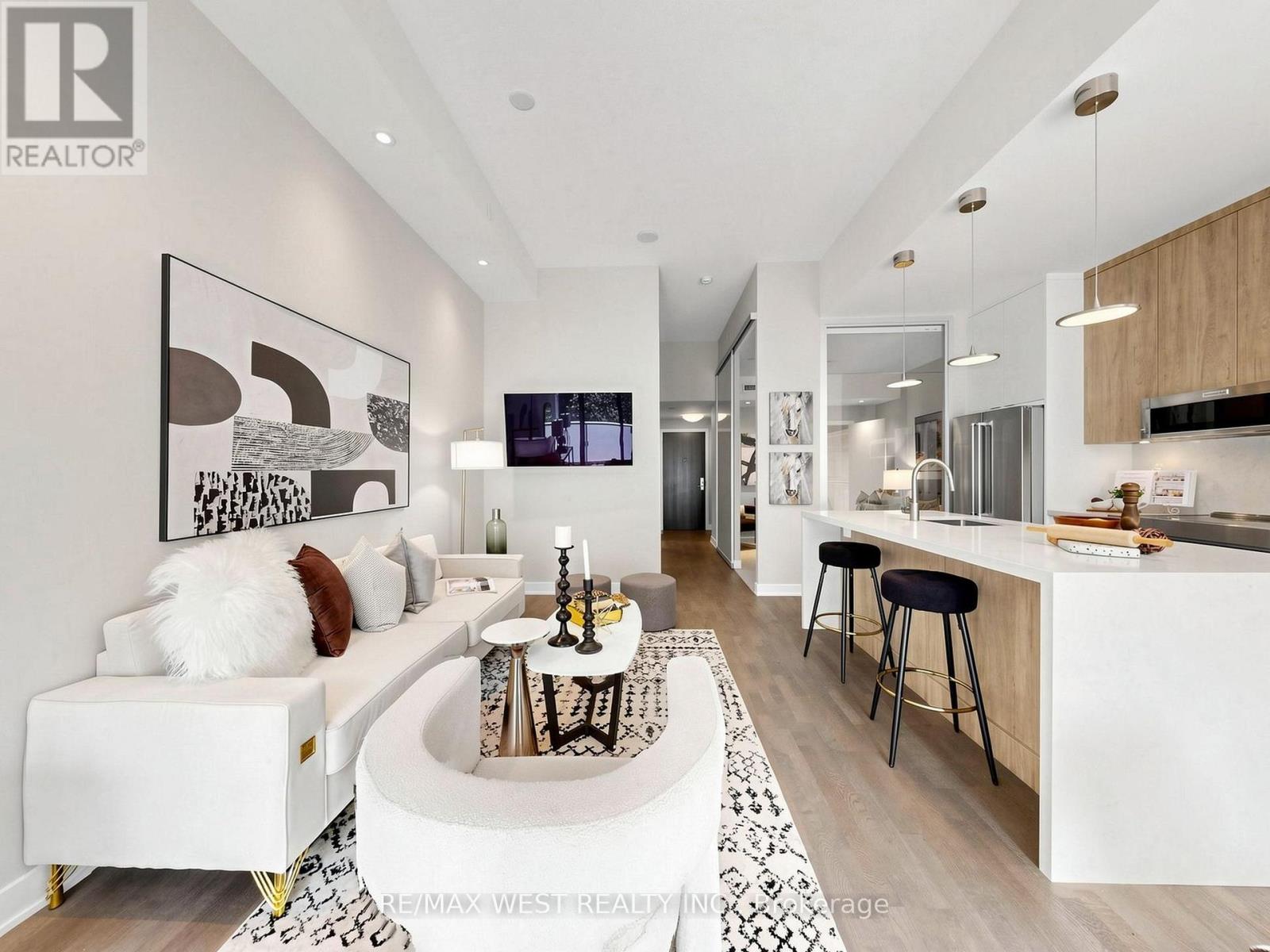 314 - 1815 Yonge Street, Toronto, Ontario  M4T 2A4 - Photo 3 - C13465970