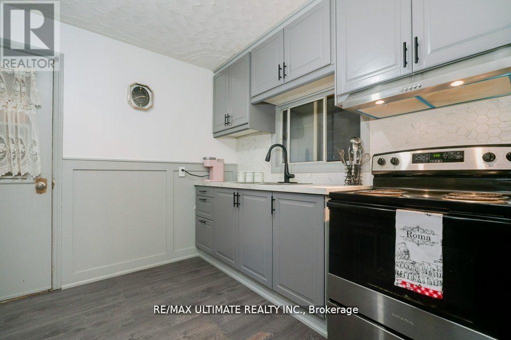 34 Hickson Street, Toronto, Ontario  M6K 1T3 - Photo 5 - C13466038