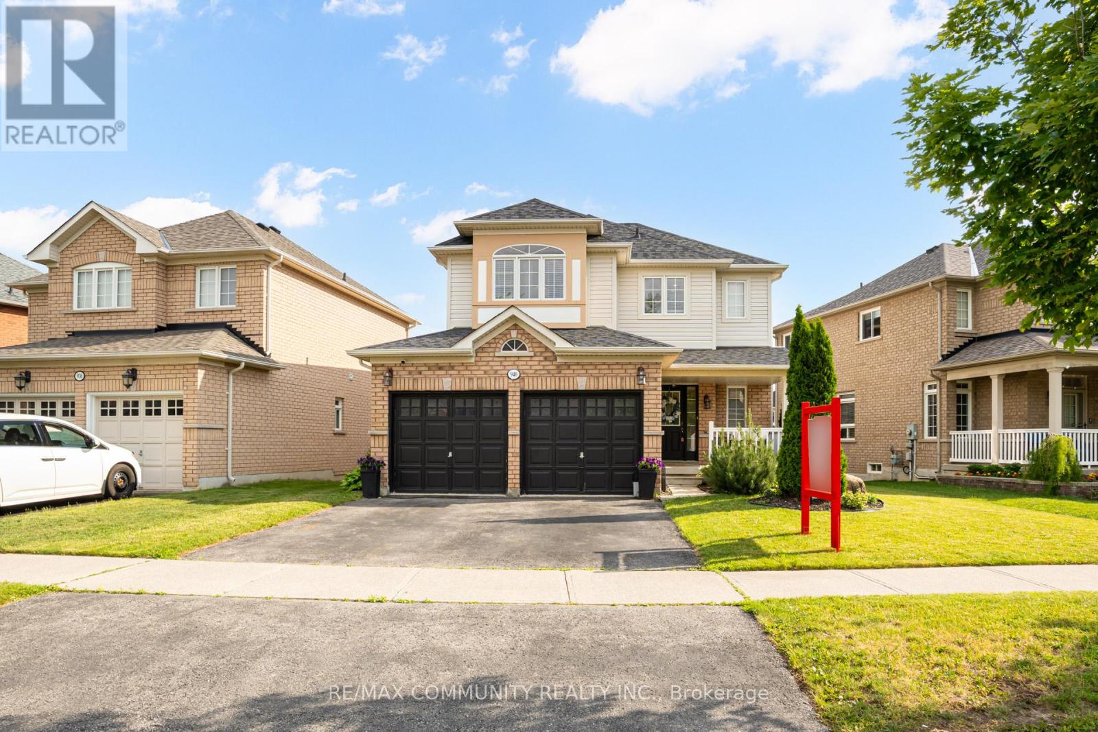 940 ORMOND DRIVE, Oshawa, Ontario