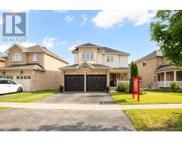 940 ORMOND DRIVE, Oshawa, Ontario