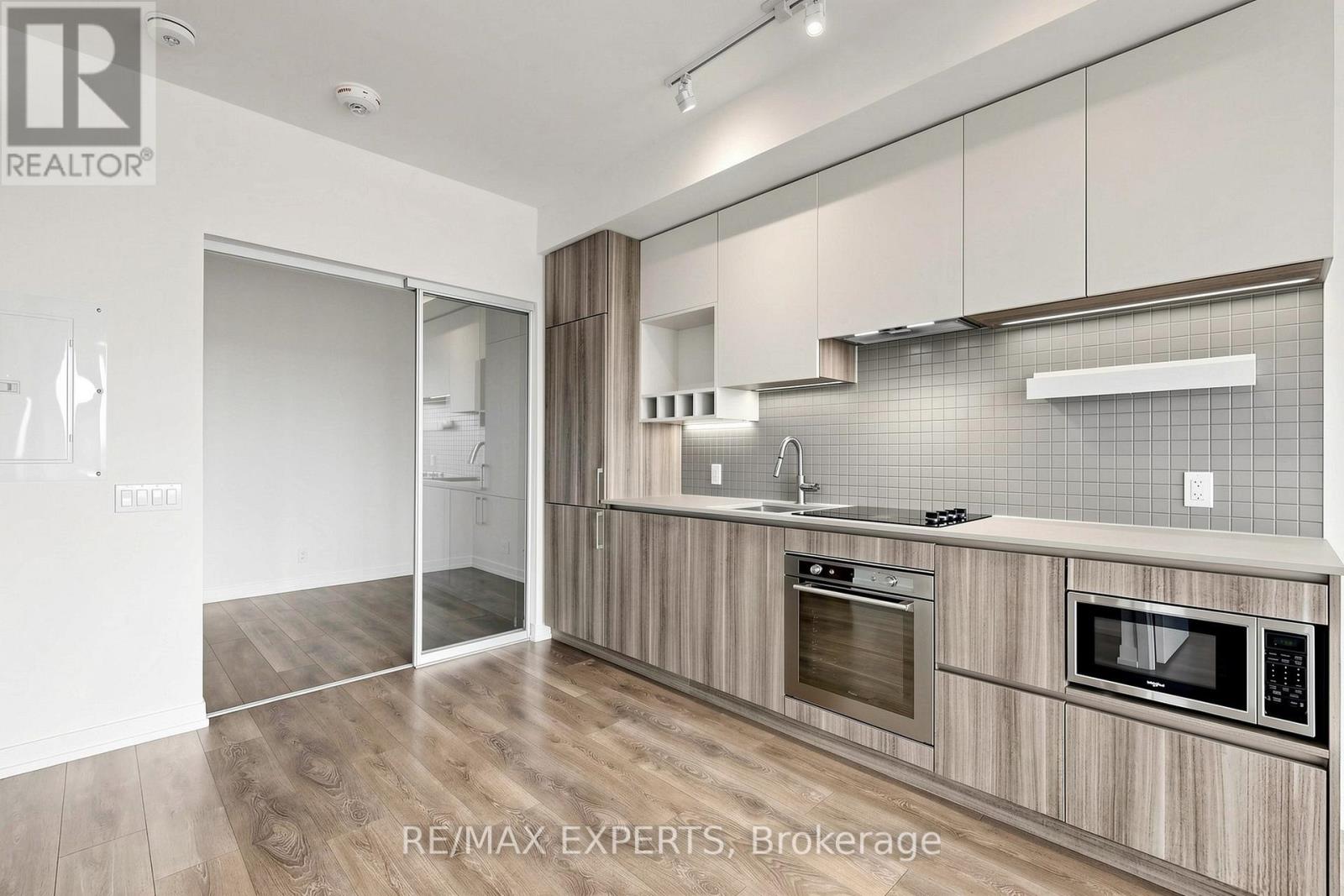 2307 - 5 Buttermill Avenue, Vaughan, Ontario  L4K 0J5 - Photo 10 - N13465886