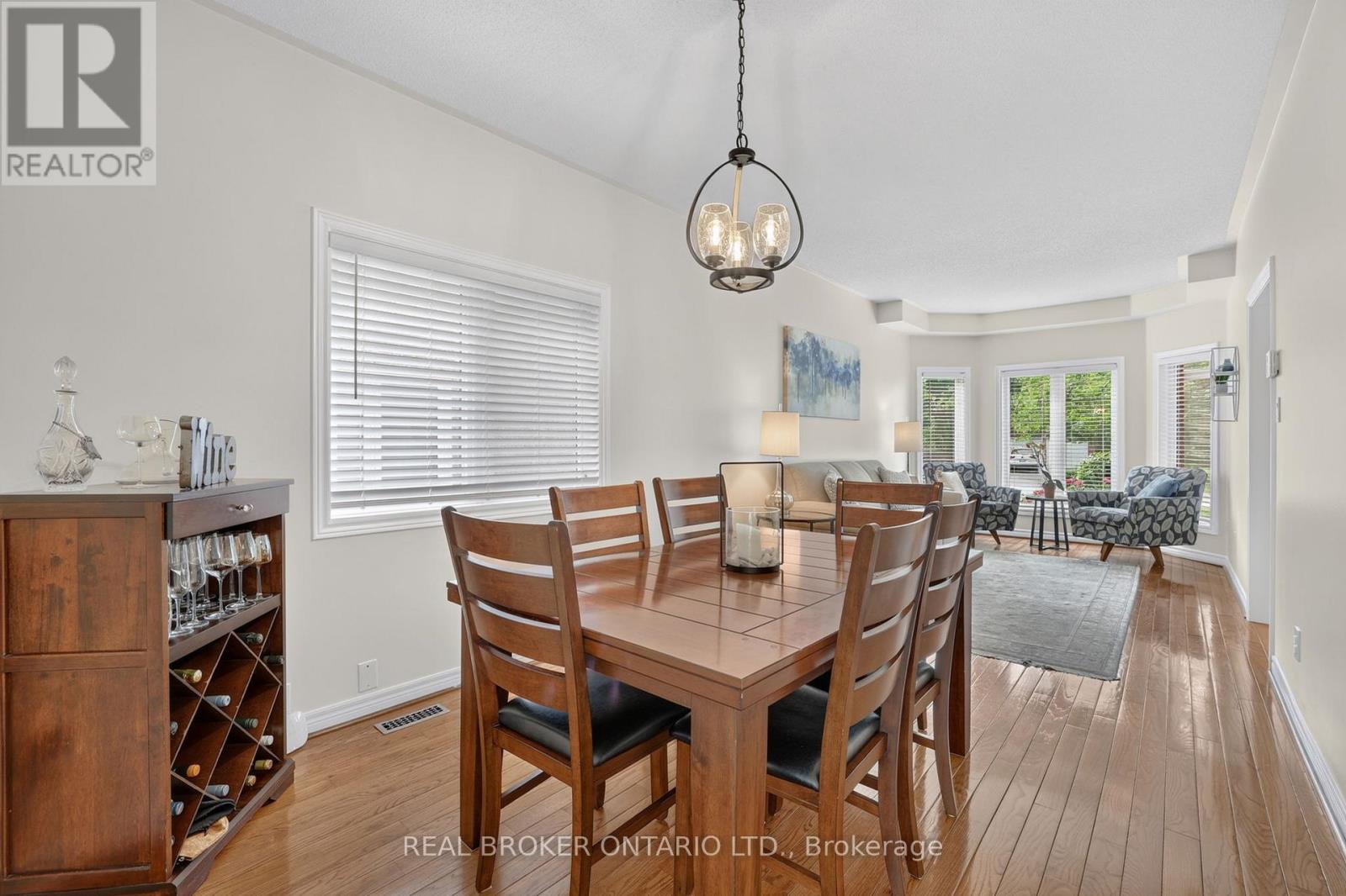 813 Surin Court, Newmarket, Ontario  L3Y 8R3 - Photo 11 - N13465940