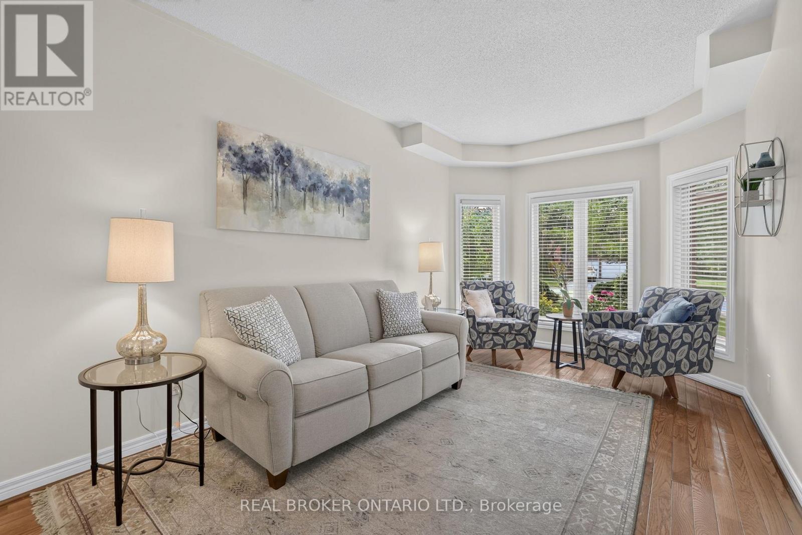 813 Surin Court, Newmarket, Ontario  L3Y 8R3 - Photo 13 - N13465940