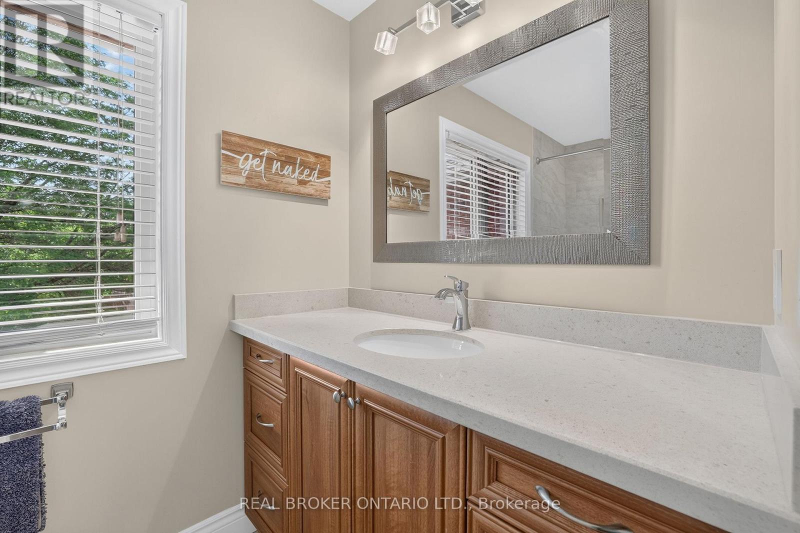 813 Surin Court, Newmarket, Ontario  L3Y 8R3 - Photo 31 - N13465940