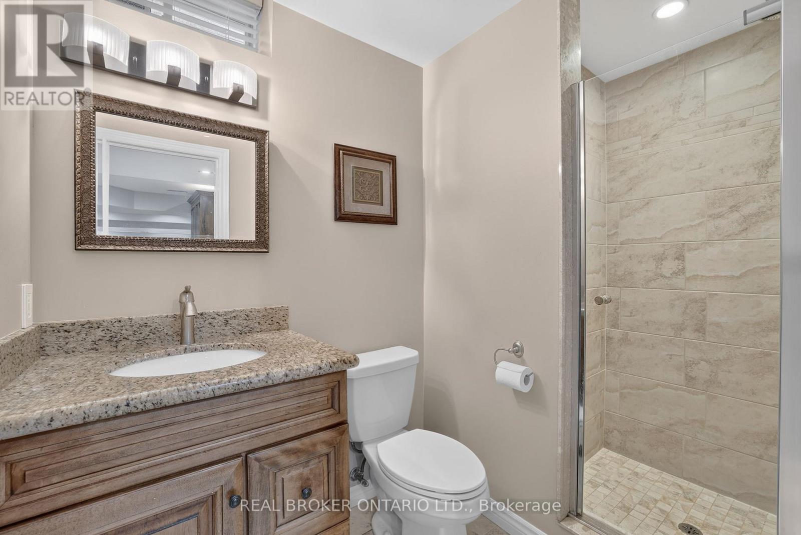 813 Surin Court, Newmarket, Ontario  L3Y 8R3 - Photo 40 - N13465940