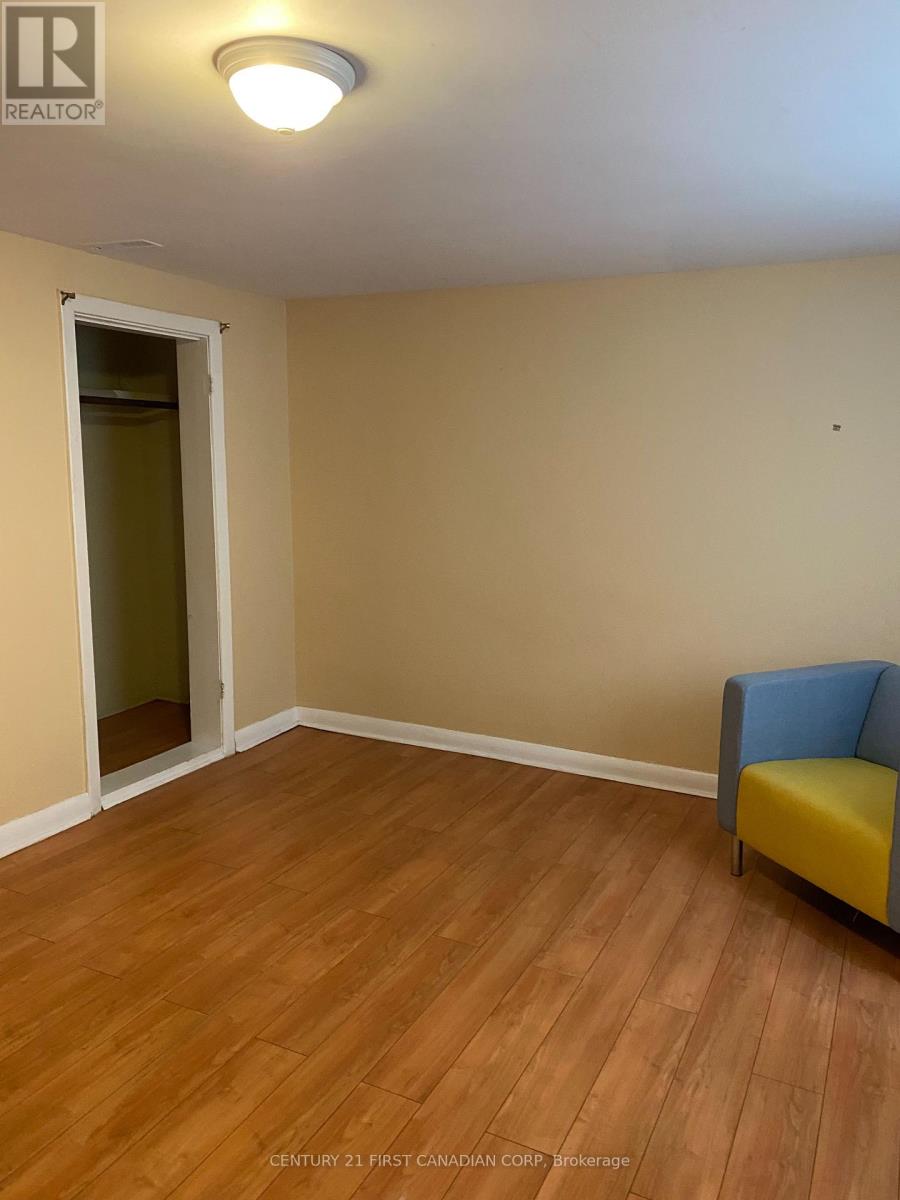 Basement Bedroom - 270 Sarnia Road, London North, Ontario  N6G 1M9 - Photo 3 - X13466352