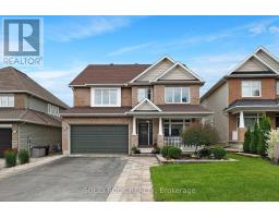 703 MASHKIG AVENUE, Ottawa, Ontario